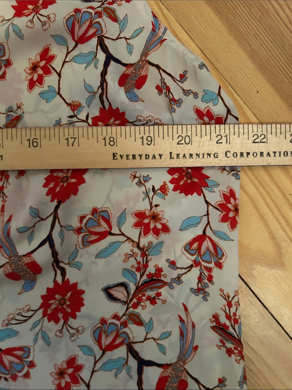 Rose & Olive Cream Floral V-Neck Sleeveless Top with Red & Light Blue Accents - Picture 9 of 11